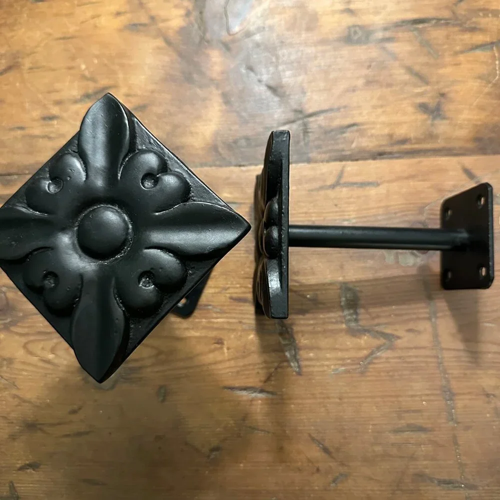 Anthropologie Set of Fleur de Lis Black Iron Holdbacks